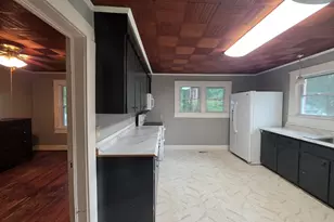 160 Connecticut Ave, Tallapoosa, GA 30176 - Photo 8