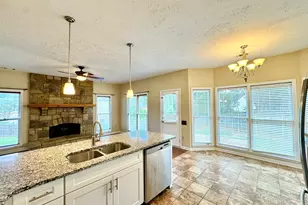 10615 Victory Gate Dr, Johns Creek, GA 30022 - Photo 14