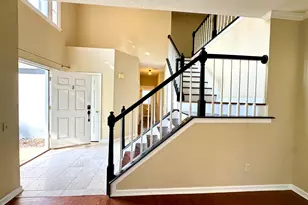 10615 Victory Gate Dr, Johns Creek, GA 30022 - Photo 2