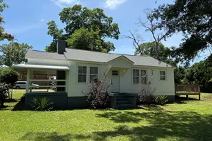 1511 W Poplar St, Griffin, GA 30224 - Photo 2