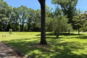 1511 W Poplar St, Griffin, GA 30224 - Photo 94