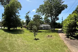 1511 W Poplar St, Griffin, GA 30224 - Photo 80