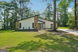 7300 Buck Creek Dr, Fairburn, GA 30213 - Photo 1