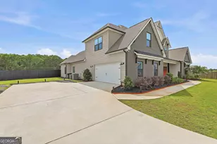 43 Sumner Wy, Senoia, GA 30276 - Photo 8