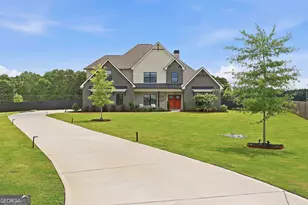 43 Sumner Wy, Senoia, GA 30276 - Photo 1