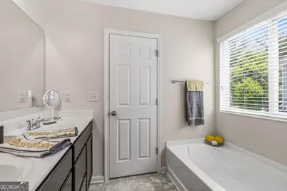 1670 Shire Village Drive, Sugar Hill, GA 30518 - Photo 22