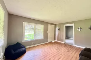 3095 Washington Rd, East Point, GA 30344 - Photo 12