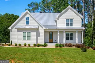 566 Roper Dr, Clarkesville, GA 30523 - Photo 1
