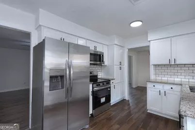 4900 Montego Drive, Columbus, GA 31909 - Photo 6