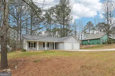 5418 Jamestowne Drive, Powder Springs, GA 30127 - Photo 2