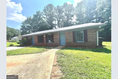 1047 Chestnut Oak Court NE, Conyers, GA 30012 - Photo 4