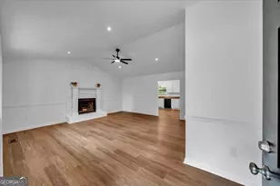 565 Lacebark Dr, Macon, GA 31220 - Photo 2