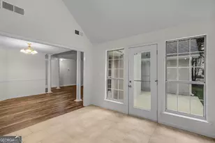 15 Pear Ct, Sharpsburg, GA 30277 - Photo 10