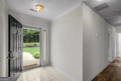 15 Pear Court, Sharpsburg, GA 30277 - Photo 4