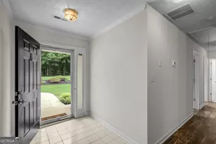 15 Pear Ct, Sharpsburg, GA 30277 - Photo 4