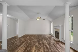 15 Pear Ct, Sharpsburg, GA 30277 - Photo 8