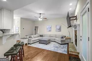 105 Pineland Dr, Newnan, GA 30263 - Photo 14
