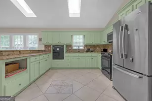 2694 Elmhurst Ct NW, Kennesaw, GA 30152 - Photo 10