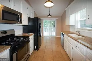 4018 Paloverde Dr NW, Kennesaw, GA 30144 - Photo 8