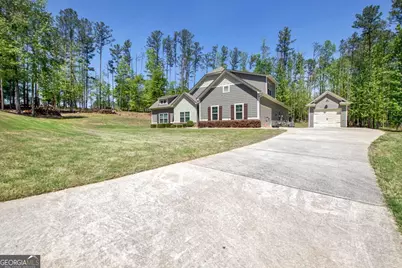 153 Carlow Court, Newnan, GA 30263 - Photo 2