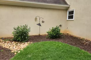 270 S Shore Dr, Newnan, GA 30263 - Photo 6