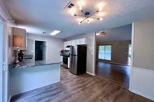 12 Oak St, Newnan, GA 30263 - Photo 14