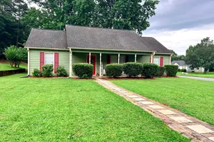 12 Oak St, Newnan, GA 30263 - Photo 2
