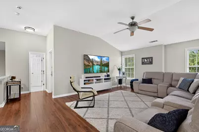 323 Revolution Dr, Peachtree City, GA 30269 - Photo 24