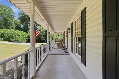 579 Wesley Circle, Toccoa, GA 30577 - Photo 6