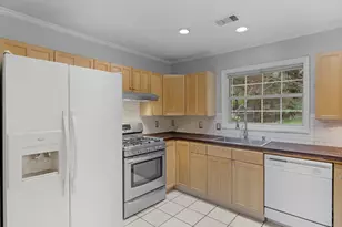 1331 Christian Cir SE, Conyers, GA 30013 - Photo 10