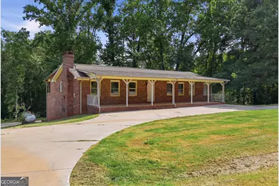 1042 Lakeland Drive, Toccoa, GA 30577 - Photo 2