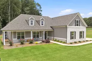 231 Camden Loop, Jefferson, GA 30549 - Photo 4