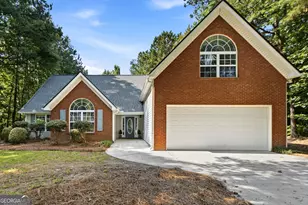 209 Chinns Way, Hampton, GA 30228 - Photo 2