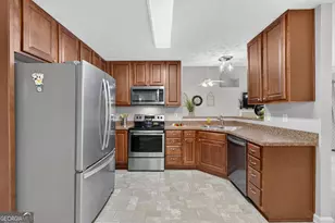 209 Chinns Way, Hampton, GA 30228 - Photo 16