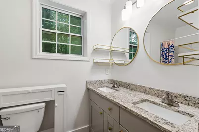 2533 Romain Way, East Point, GA 30344 - Photo 26