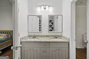 2533 Romain Way, East Point, GA 30344 - Photo 30