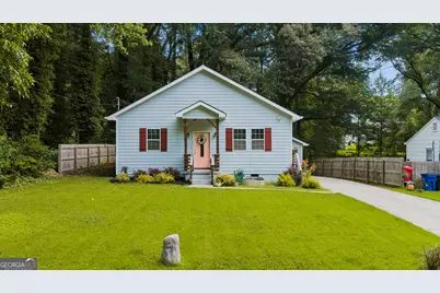 2533 Romain Way, East Point, GA 30344 - Photo 1