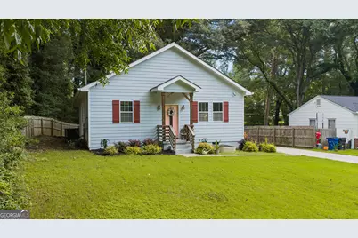2533 Romain Way, East Point, GA 30344 - Photo 2
