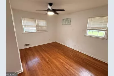 2677 Lancaster Drive, Atlanta, GA 30344 - Photo 4