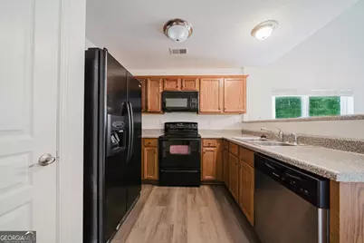 457 Colonial Walk, Woodstock, GA 30189 - Photo 6