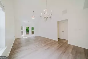 457 Colonial Walk, Woodstock, GA 30189 - Photo 2