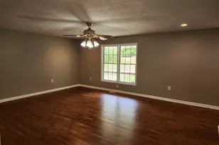 1077 Moran Lake Rd NE, Rome, GA 30161 - Photo 2