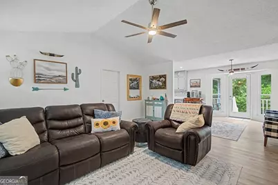 140 Pinnacle Way, Carrollton, GA 30117 - Photo 4