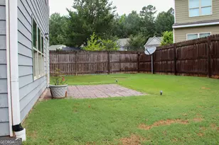 278 Stillwood Dr, Newnan, GA 30265 - Photo 6