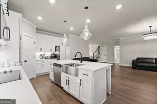 4947 Emory Griffin Rd, Gillsville, GA 30543 - Photo 4