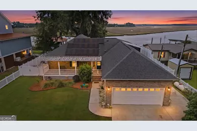 543 E 1st Street, Midway, GA 31320 - Photo 1