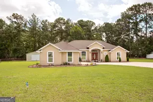2506 Lejuene Rd, Waycross, GA 31501 - Photo 2