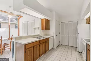 22 Bay Tree Ct W, Saint Simons, GA 31522 - Photo 8