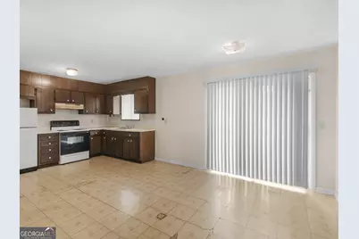 206 W Windemere Way, Jonesboro, GA 30238 - Photo 6