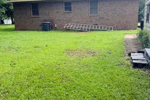 157 McDonough St, Rutledge, GA 30663 - Photo 32